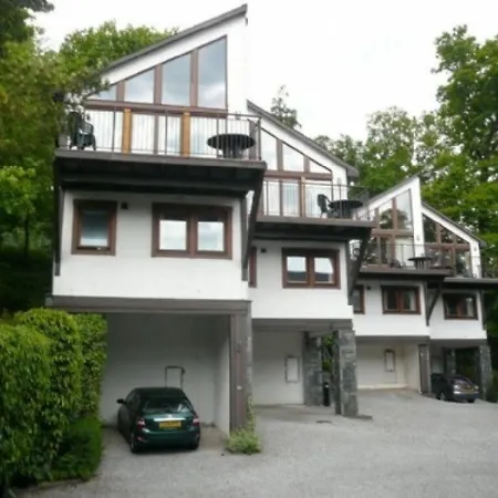 Bridge 10, Within Walking Distance Of Town Centre, Strictly No Pets Сasa de vacaciones